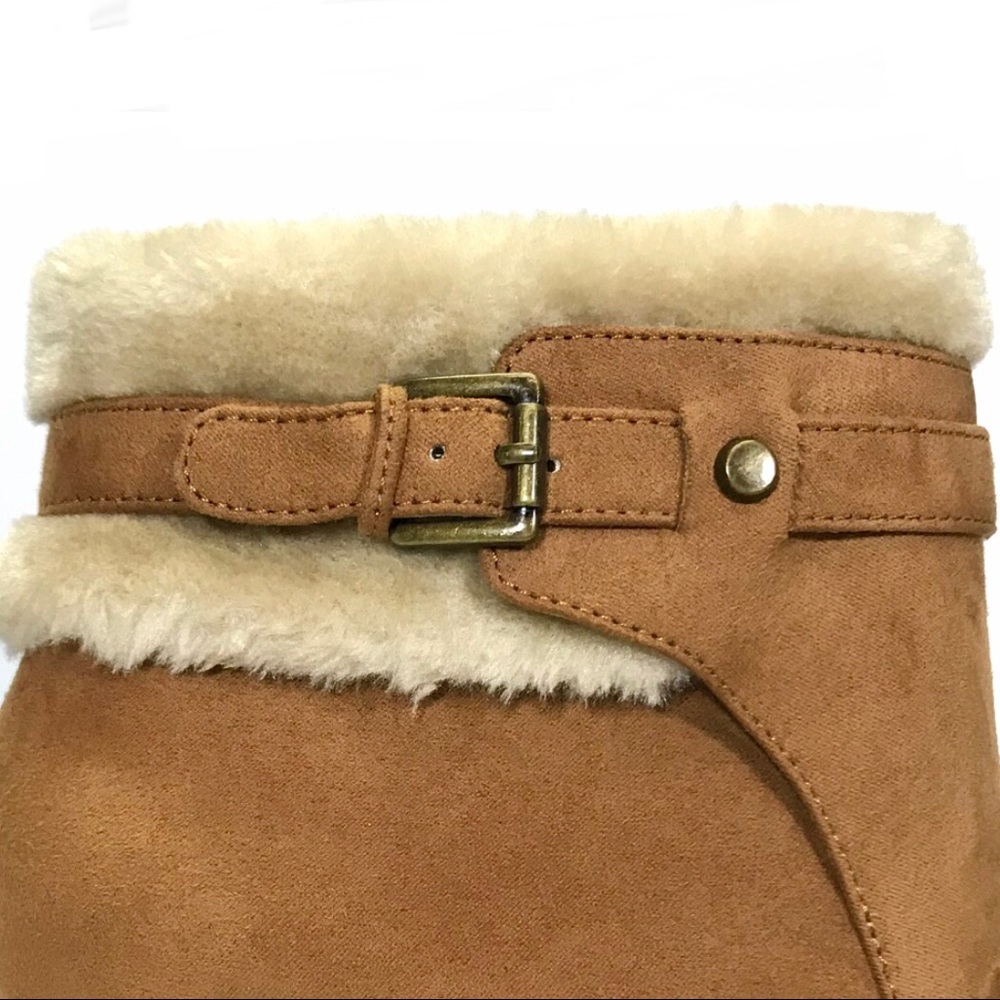 NIB Liz Claiborne Scrappy Heeled Ankle Booties - Picture 6 of 16